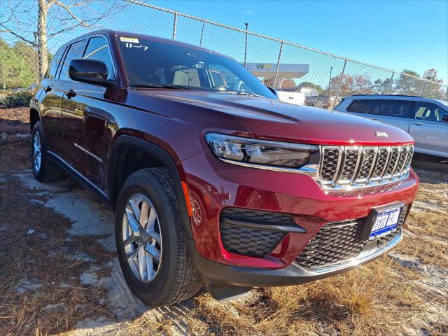 2025 Jeep Grand Cherokee GRAND CHEROKEE LAREDO X 4X4