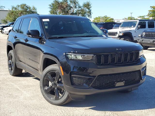 2025 Jeep Grand Cherokee GRAND CHEROKEE ALTITUDE X 4X2