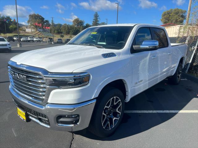 2025 RAM Ram 1500 RAM 1500 LARAMIE CREW CAB 4X4 64 BOX