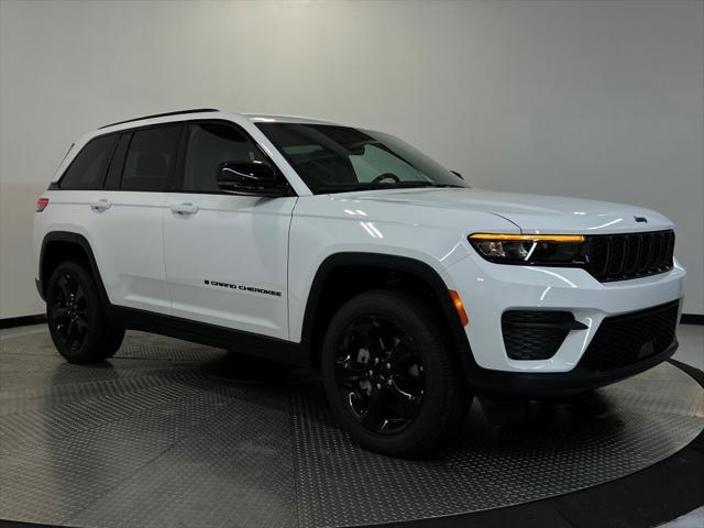 2025 Jeep Grand Cherokee GRAND CHEROKEE ALTITUDE X 4X4