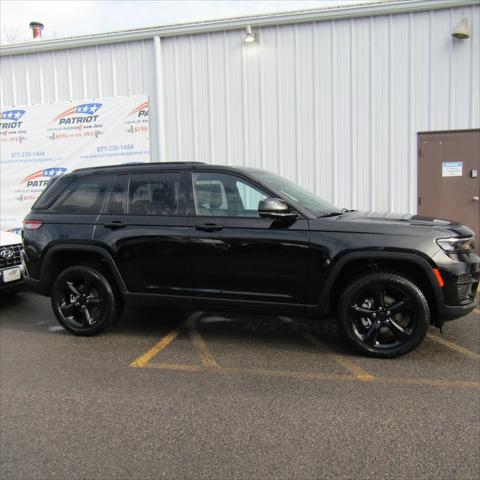 2025 Jeep Grand Cherokee GRAND CHEROKEE ALTITUDE X 4X4