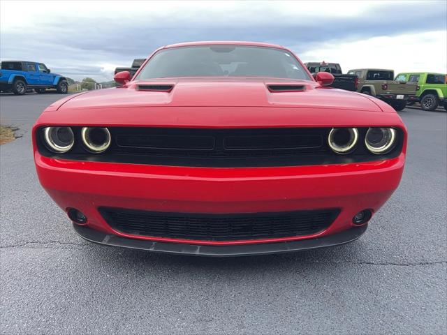2020 Dodge Challenger SXT