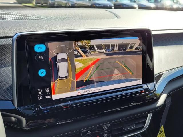 2025 Volkswagen Atlas Cross Sport 2.0T SEL Premium R-Line