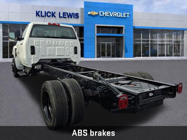 2024 Chevrolet Silverado 6500HD 1LT