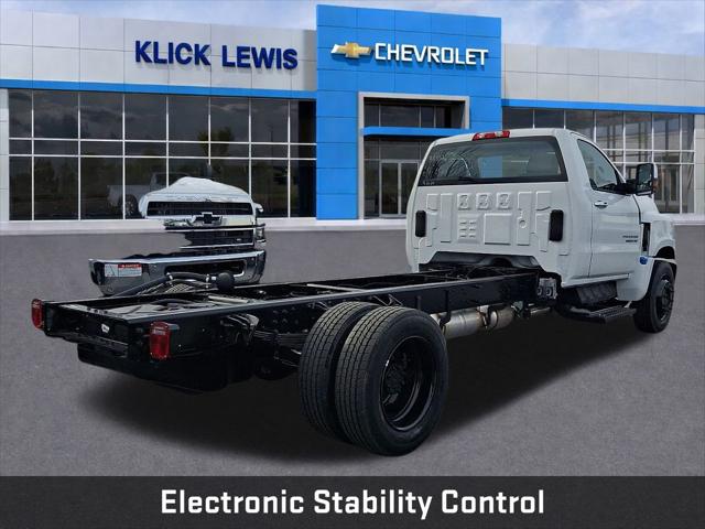2024 Chevrolet Silverado 6500HD 1LT