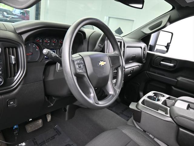 2024 Chevrolet Silverado 2500HD 4WD Crew Cab Standard Bed Custom