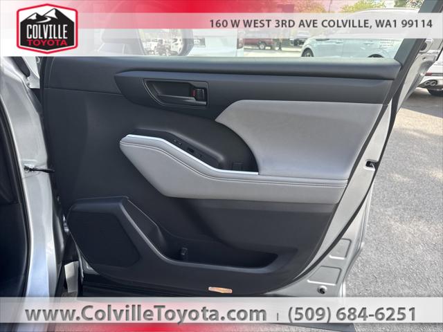 2021 Toyota Highlander LE