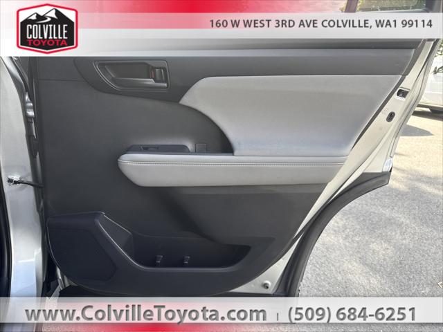 2021 Toyota Highlander LE