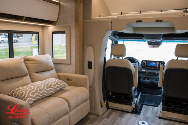 2025 Mercedes-Benz Sprinter 3500XD Chassis Standard Roof 4-Cyl Diesel HO