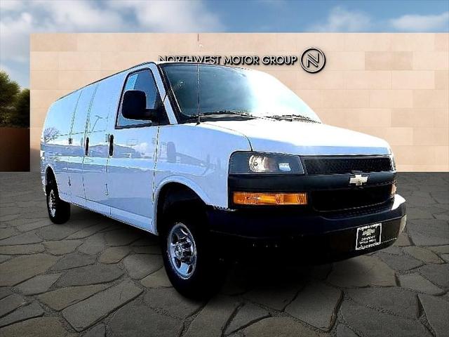 2022 Chevrolet Express Cargo