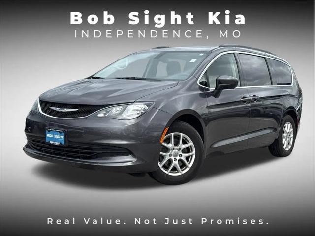 2020 Chrysler Voyager LXI for sale in Independence, MO