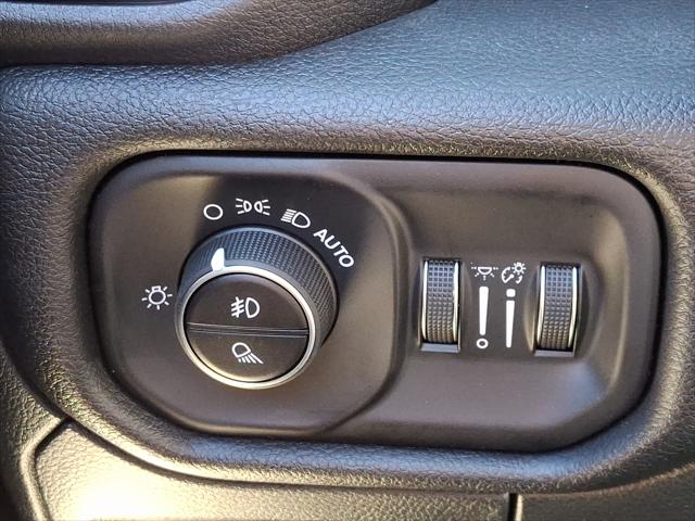 2025 Ram 1500 Laramie Crew Cab 4x4 57 Box