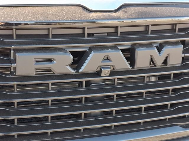 2025 Ram 1500 Laramie Crew Cab 4x4 57 Box