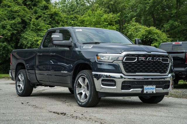 2025 RAM Ram 1500 RAM 1500 TRADESMAN QUAD CAB 4X4 64 BOX
