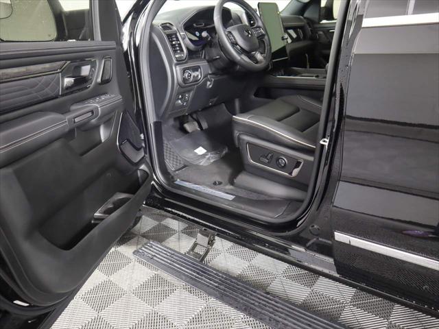 2025 Ram 1500 Limited Crew Cab 4x4 5'7" Box
