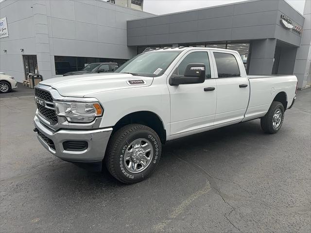 2024 RAM Ram 3500 RAM 3500 TRADESMAN CREW CAB 4X4 8 BOX