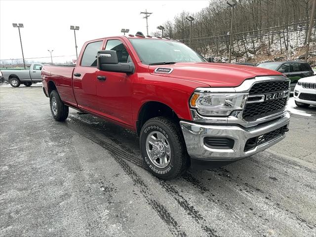 2024 RAM Ram 3500 RAM 3500 TRADESMAN CREW CAB 4X4 8 BOX