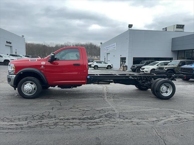 2024 RAM Ram 5500 Chassis Cab RAM 5500 TRADESMAN CHASSIS REGULAR CAB 4X4 120 CA