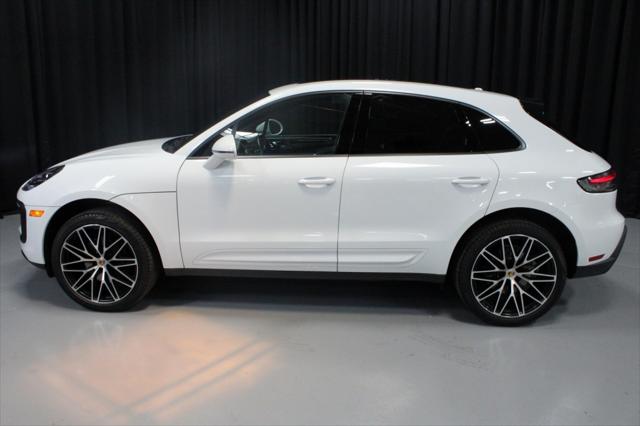 2024 Porsche Macan T