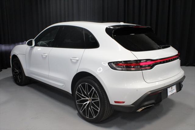 2024 Porsche Macan T