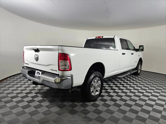 2023 RAM 3500 Big Horn Crew Cab 4x4 8 Box