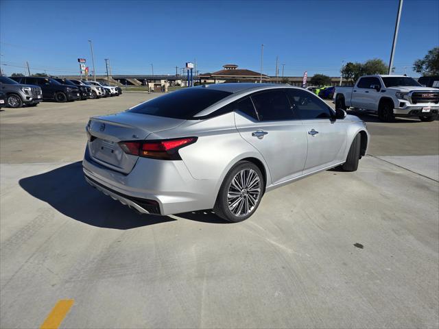 2023 Nissan Altima SL FWD