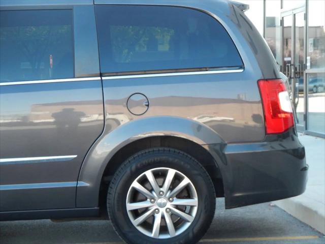 2014 Chrysler Town & Country Touring-L 30th Anniversary
