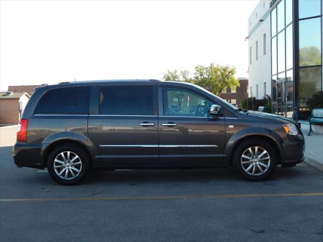 2014 Chrysler Town & Country Touring-L 30th Anniversary