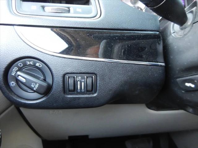 2014 Chrysler Town & Country Touring-L 30th Anniversary