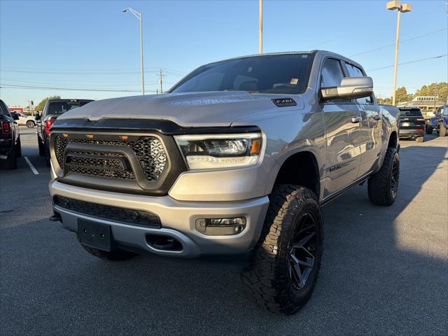 2020 RAM 1500 Big Horn Crew Cab 4x4 57 Box