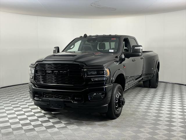 2023 RAM 3500 Limited Crew Cab 4x4 8 Box