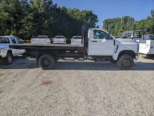 2024 Chevrolet Silverado 6500HD 1WT