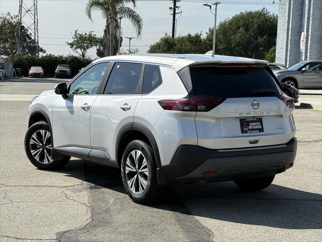 2022 Nissan Rogue SV FWD