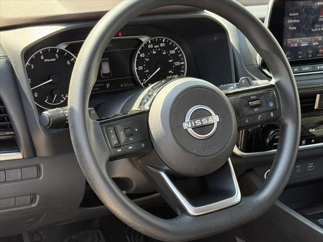 2022 Nissan Rogue SV FWD