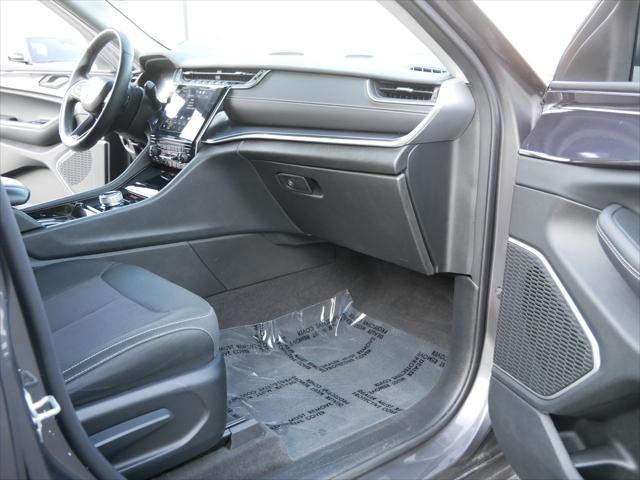 2021 Jeep Grand Cherokee Laredo 4x4