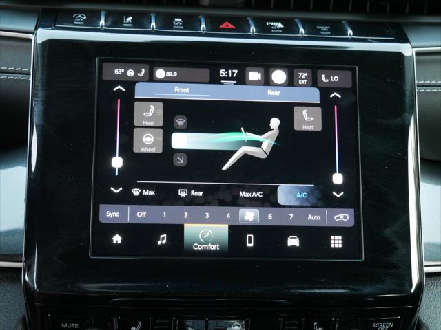 2021 Jeep Grand Cherokee Laredo 4x4