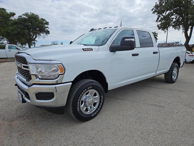 2024 RAM Ram 3500 RAM 3500 TRADESMAN CREW CAB 4X4 8 BOX