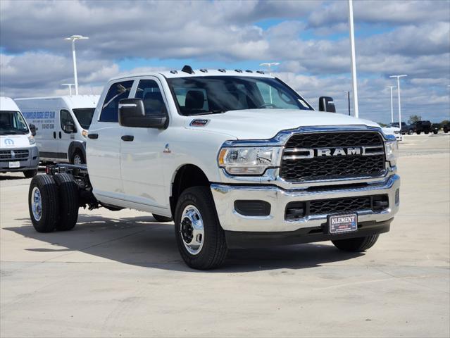 2024 RAM Ram 3500 Chassis Cab RAM 3500 TRADESMAN CREW CAB CHASSIS 4X4 60 CA