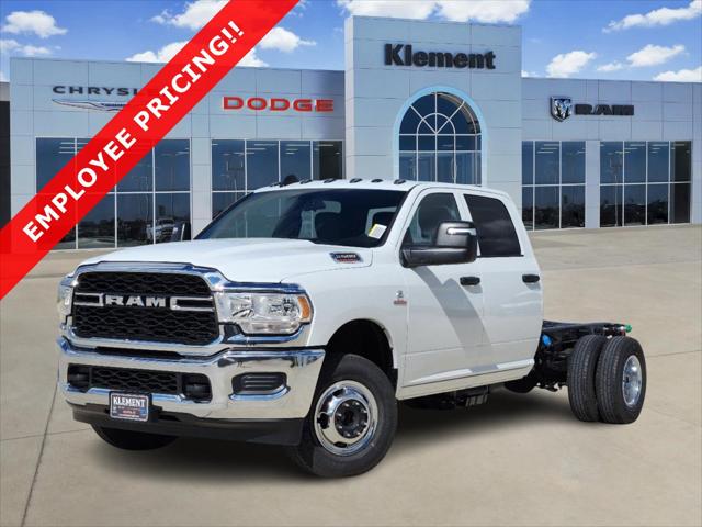 2024 RAM Ram 3500 Chassis Cab RAM 3500 TRADESMAN CREW CAB CHASSIS 4X4 60 CA