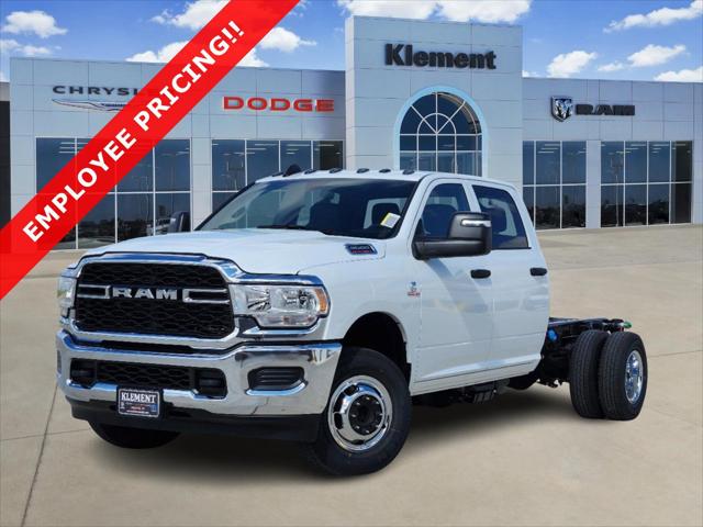 2024 RAM Ram 3500 Chassis Cab RAM 3500 TRADESMAN CREW CAB CHASSIS 4X4 60 CA