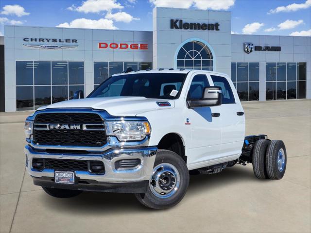 2024 RAM Ram 3500 Chassis Cab RAM 3500 TRADESMAN CREW CAB CHASSIS 4X4 60 CA