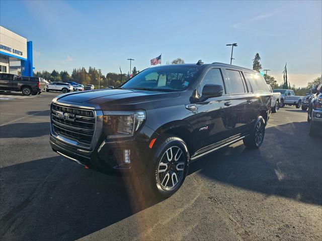 2022 GMC Yukon XL 4WD AT4