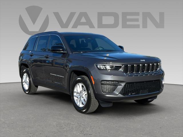 2025 Jeep Grand Cherokee GRAND CHEROKEE LAREDO X 4X2