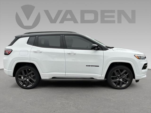 2025 Jeep Compass COMPASS LIMITED 4X4