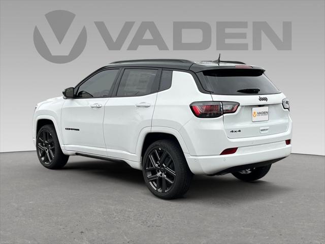 2025 Jeep Compass COMPASS LIMITED 4X4