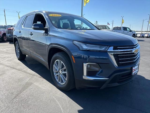 2023 Chevrolet Traverse AWD LT Cloth