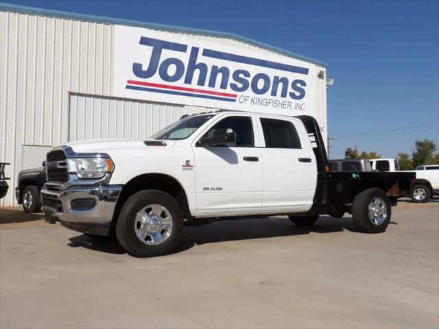 2022 RAM 3500 Tradesman Crew Cab 4x4 8 Box