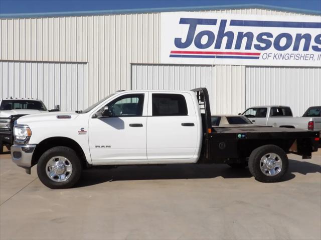 2022 RAM 3500 Tradesman Crew Cab 4x4 8 Box