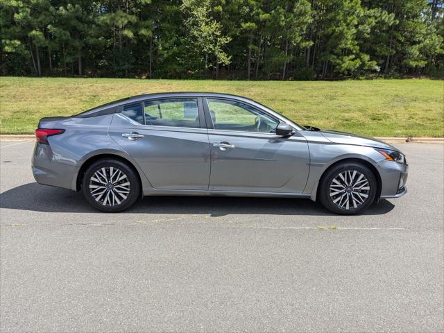 2023 Nissan Altima SV FWD