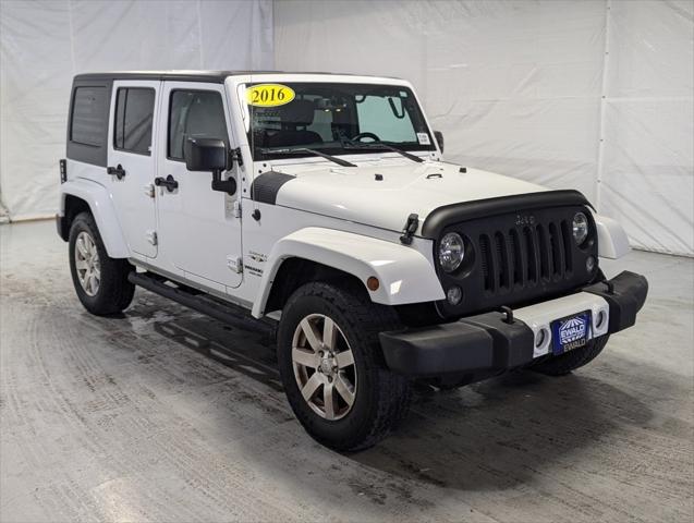 2016 Jeep Wrangler Unlimited Sahara